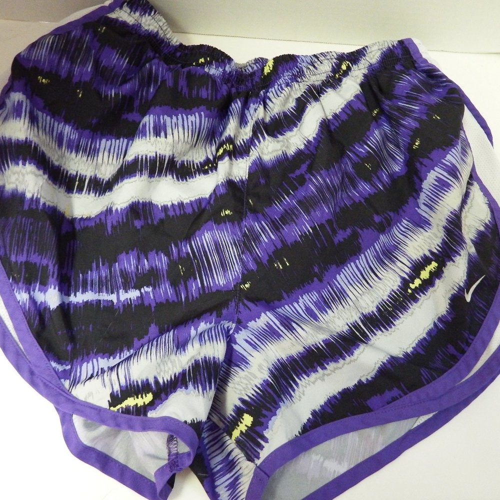 Nike athletic shorts, Dri Fit, Size L